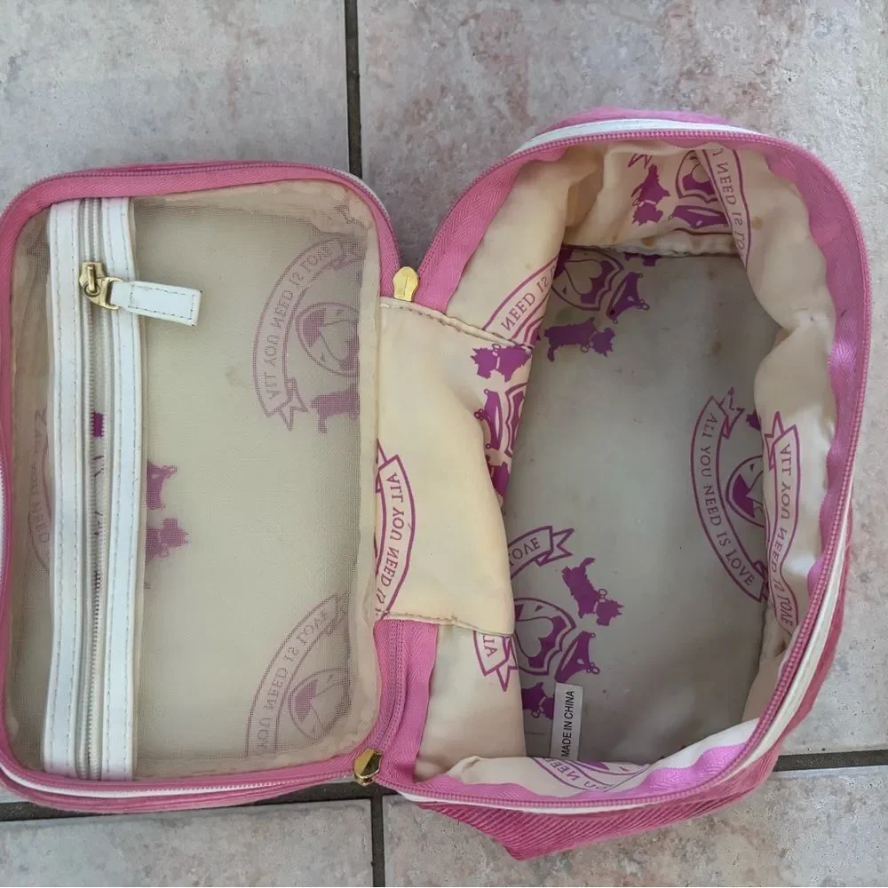 Juicy Couture Cosmetic Makeup Case Pink Brown Handle clutch purse handbag